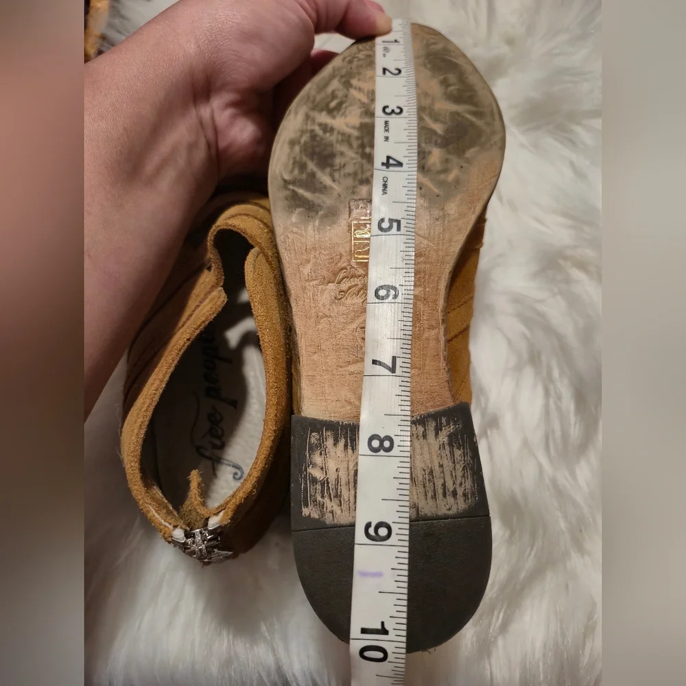 Free People Tan Suede Strappy Ankle‎ Boots